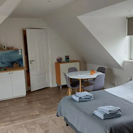 Tante Pietje * ドゥーティンヘム